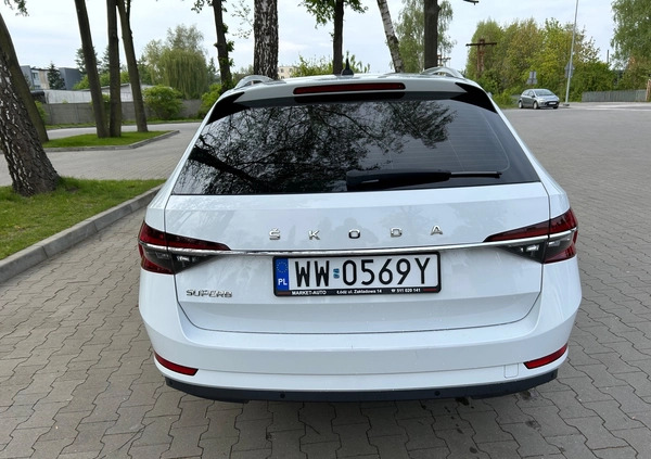Skoda Superb cena 96600 przebieg: 105450, rok produkcji 2019 z Pabianice małe 254